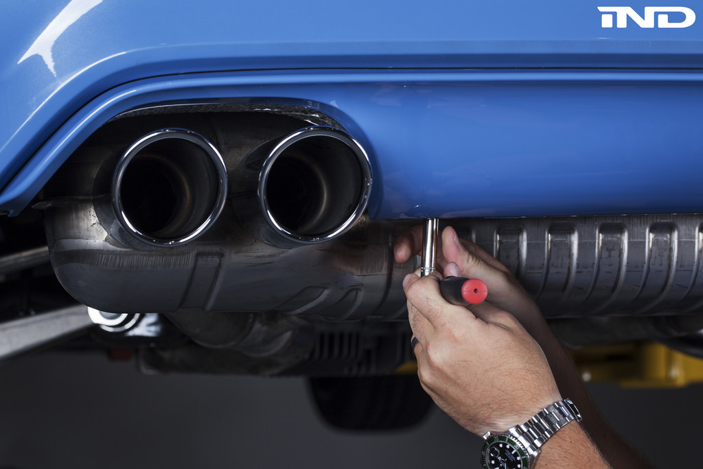 Bmw m3 diffuser install #5