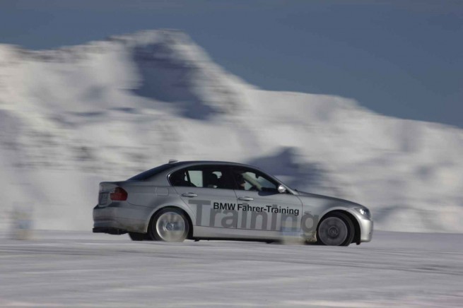 BMW-Snow-and-Ice-Fahrertraining-Winter-2011-10