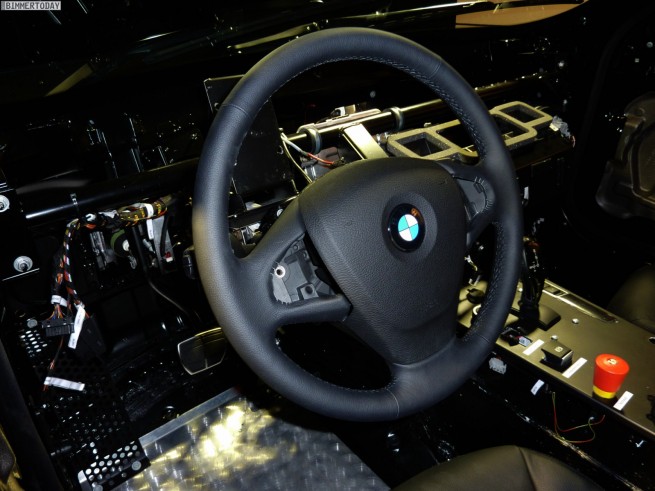 BMW-Vision-EfficientDynamics-Full-Runner-DontBlogAboutThis-10