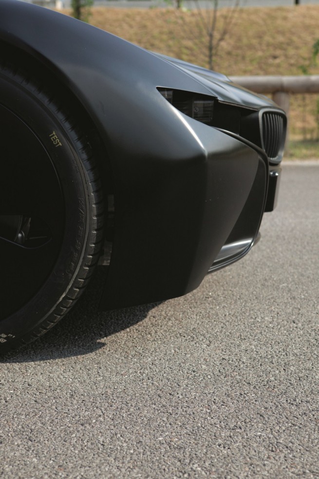 BMW-Vision-EfficientDynamics-Full-Runner-DontBlogAboutThis-25