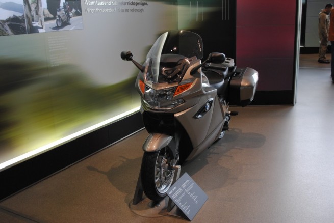 BMW-Welt-2009-[21]