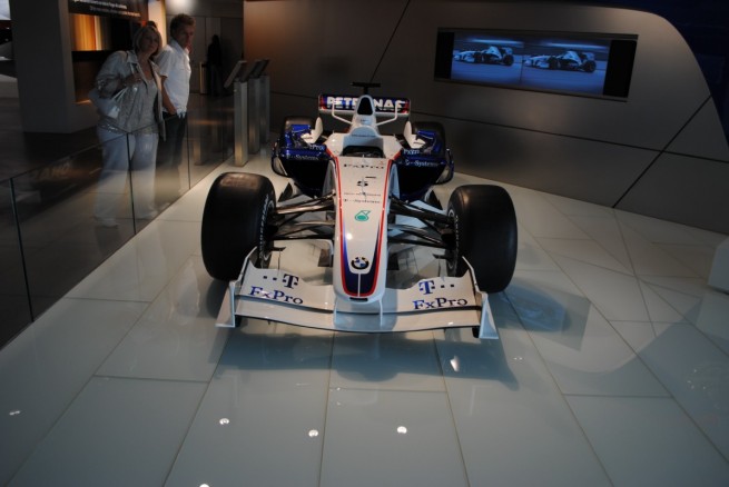 BMW-Welt-2009-[60]