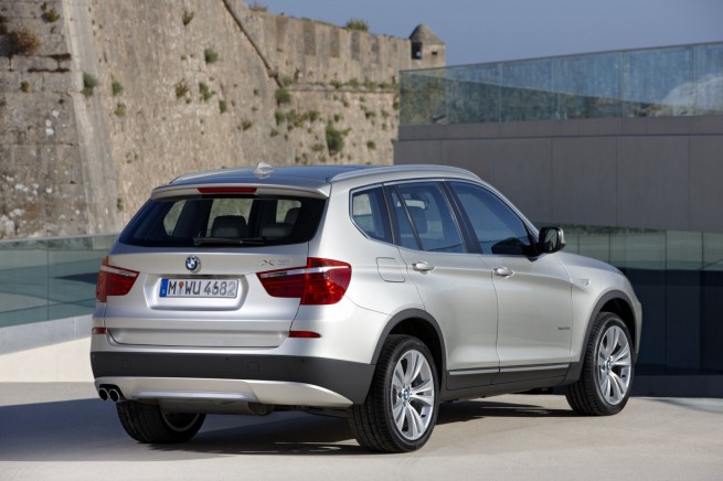 BMW-X3-F25-Exterieur-25