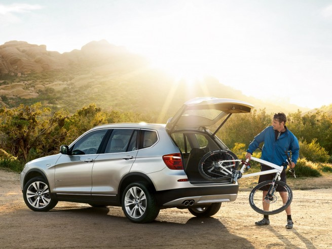 BMW-X3-F25-Wallpaper-05