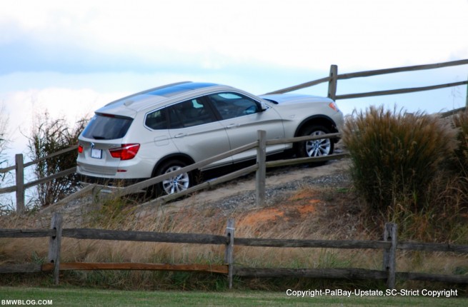 BMW-X3-OFFROAD-1