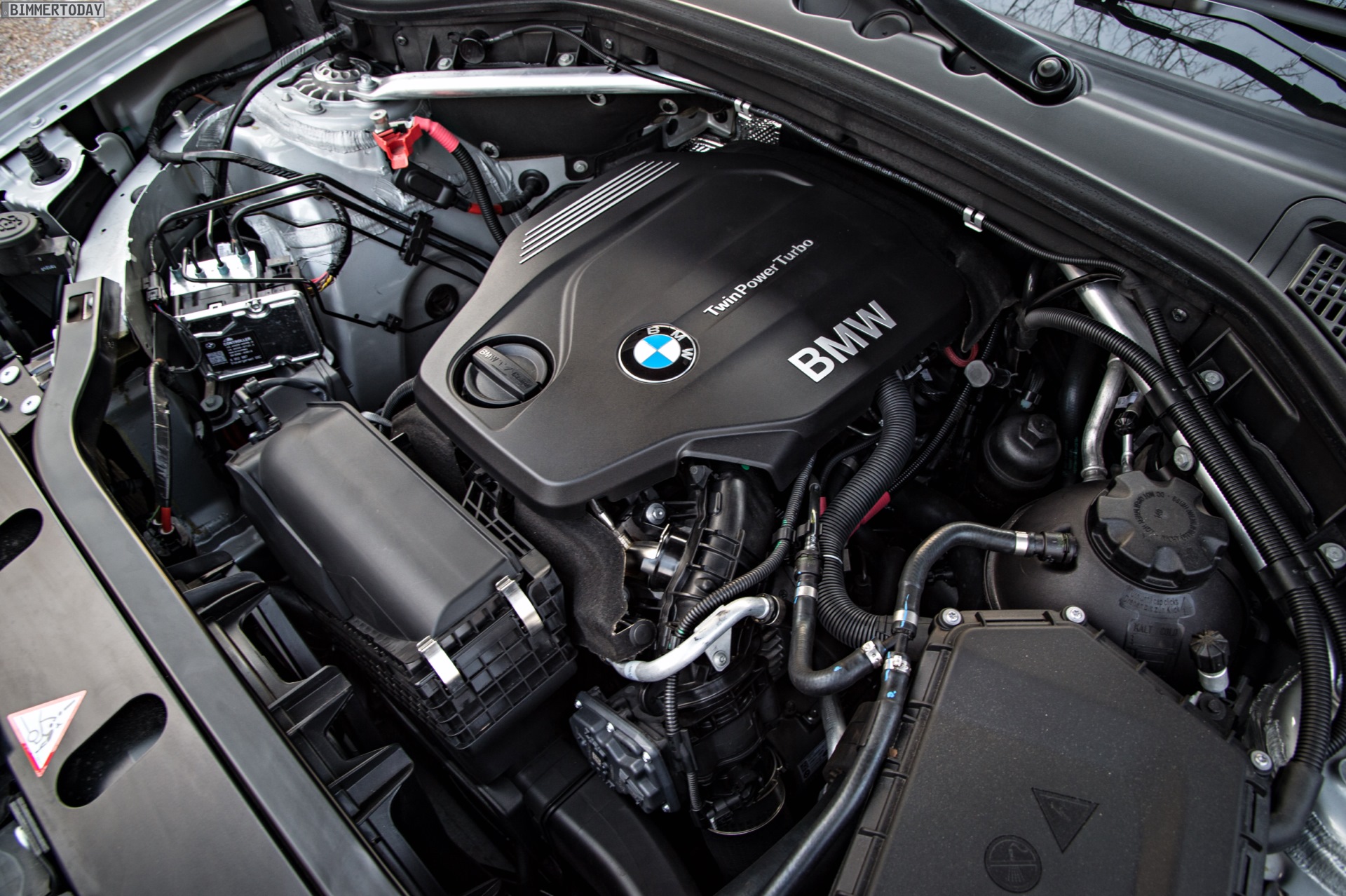 Bmw petrol engine sounds like diesel #5