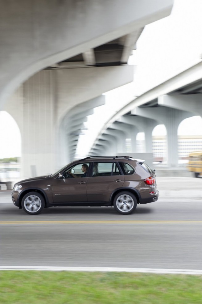 BMW-X5-E70-LCI-55