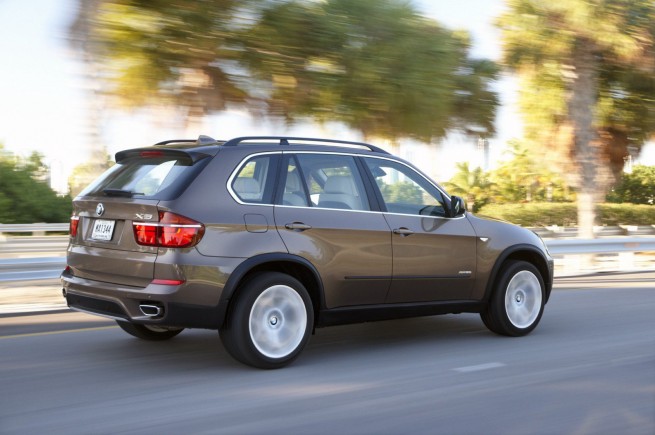 BMW-X5-E70-LCI-75