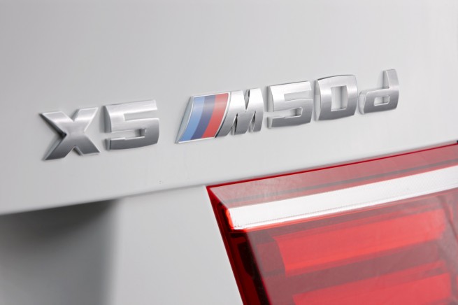 BMW-X5-M50d-04