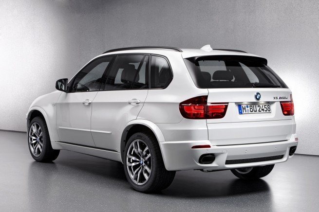 BMW-X5-M50d-05