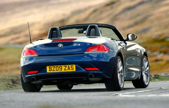 BMW-Z4-Roadster-E89-Tiefseeblau-Metallic-UK-08