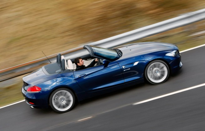 BMW-Z4-Roadster-E89-Tiefseeblau-Metallic-UK-11 New Wallpapers: 2010 BMW Z4