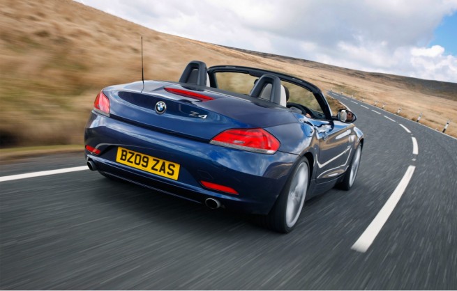 BMW-Z4-Roadster-E89-Tiefseeblau-Metallic-UK-12