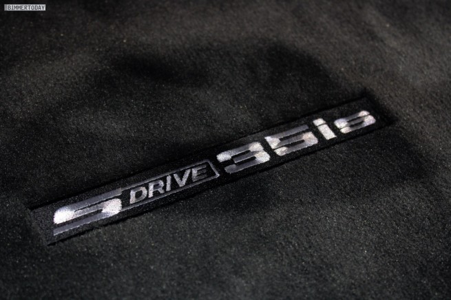 BMW-Z4-sDrive35is-Interieur-04
