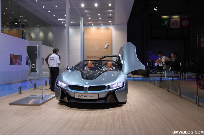 BMW-i8-06