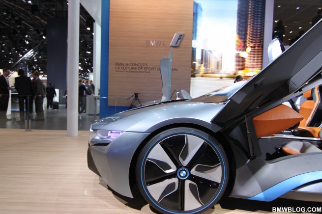 BMW-i8-13
