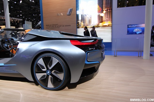 BMW-i8-17