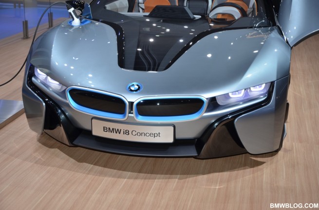 BMW-i8-27