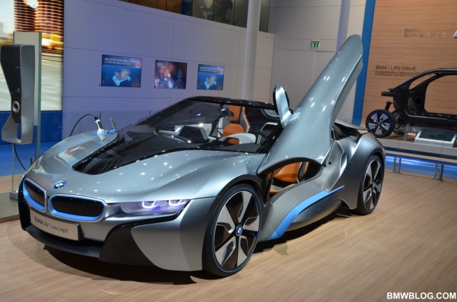BMW-i8-28