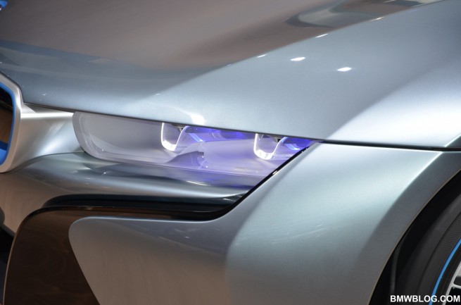 BMW-i8-30