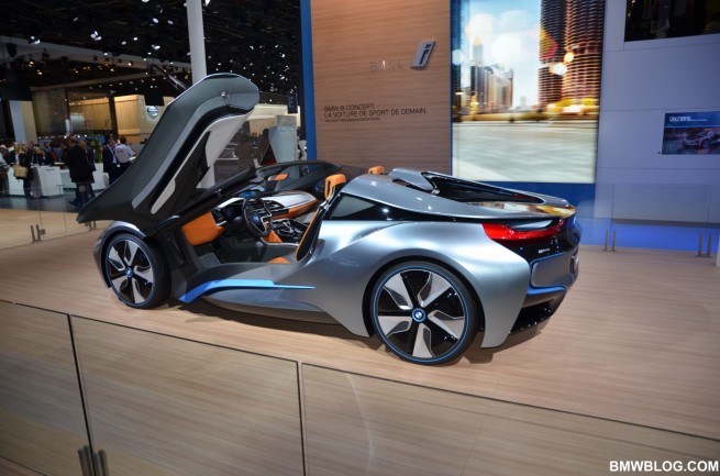 BMW-i8-32