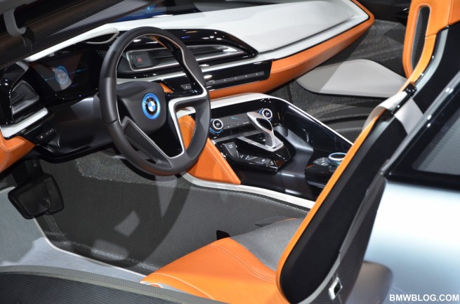 BMW-i8-41