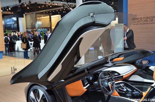 BMW-i8-42