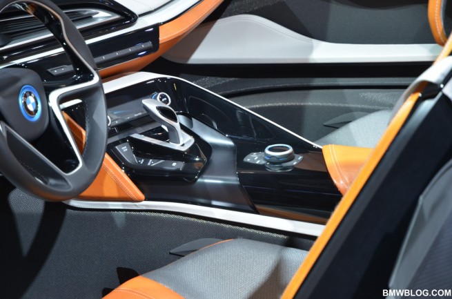 BMW-i8-44