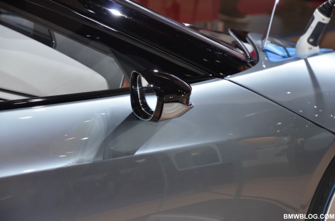 BMW-i8-51