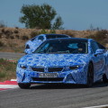BMW-i8-drive-08
