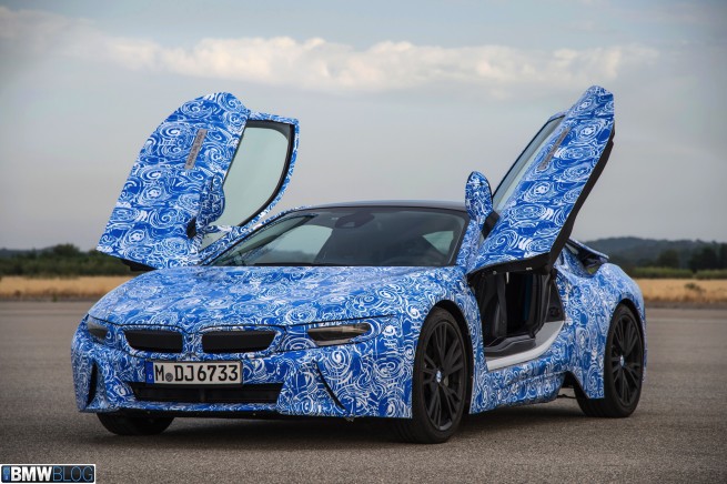 BMW i8 pre drive 591 655x436 Video: BMWBLOG drives the BMW i8
