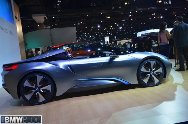 BMW-i8-roadster-08