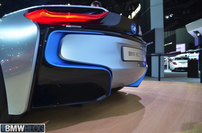 BMW-i8-roadster-22