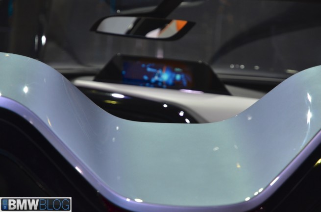 BMW-i8-roadster-24