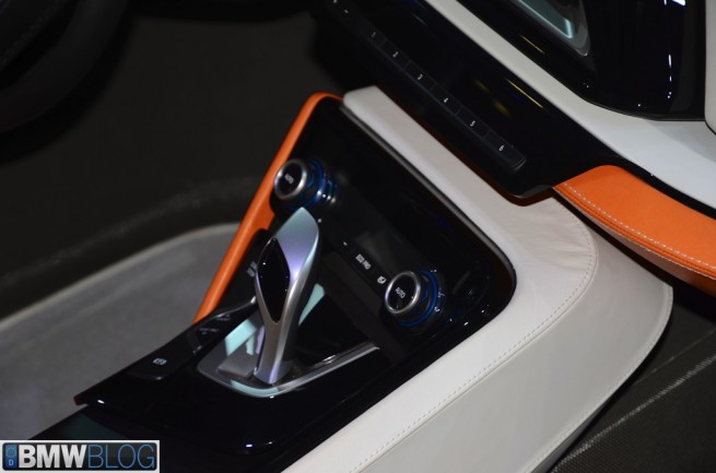 BMW-i8-roadster-29