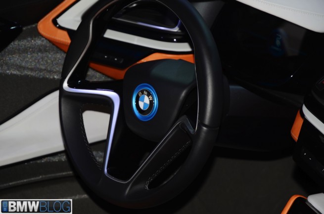 BMW-i8-roadster-30
