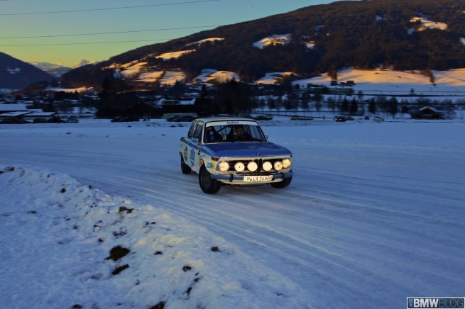 BMW races 2002 TI-11