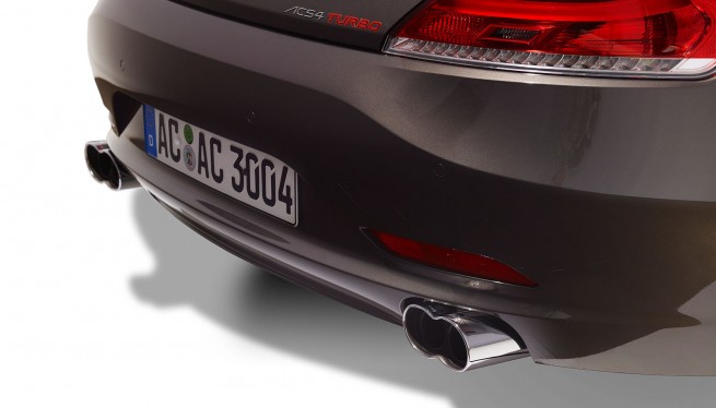 E89_extract_rear_skirt_exhaust_03
