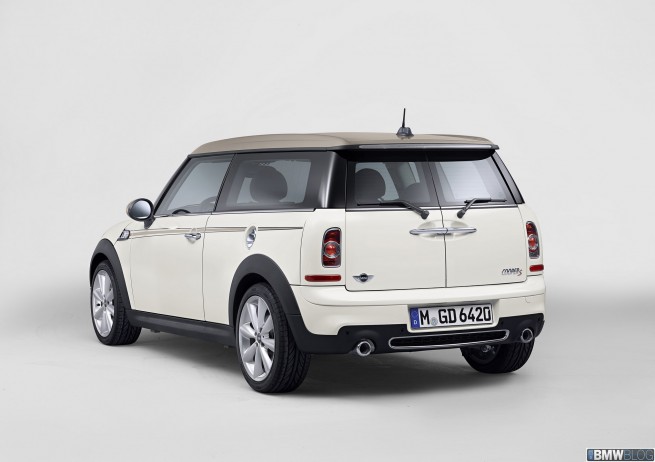 MINI-Clubman-Hyde-Park-04