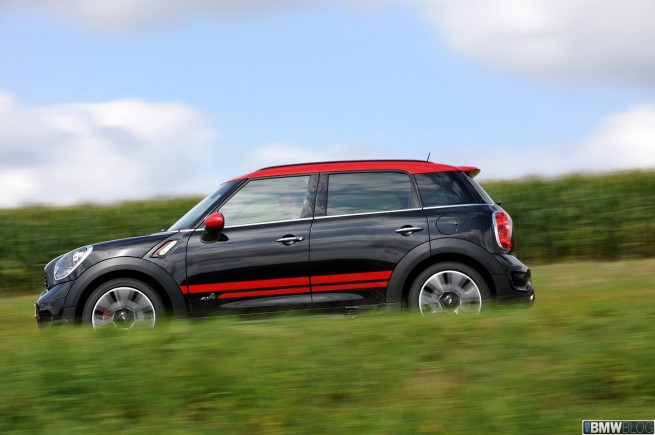 MINI-Countryman-JCW-02