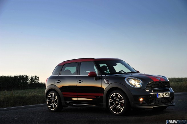 MINI-Countryman-JCW-09