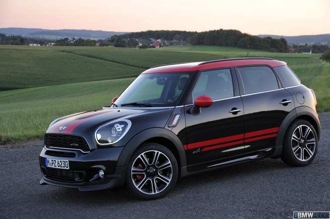 MINI-Countryman-JCW-101