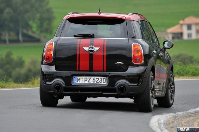 MINI-Countryman-JCW-103