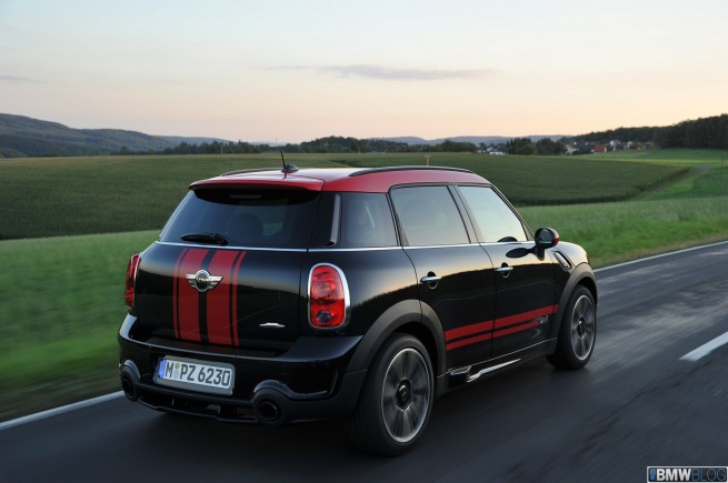 MINI-Countryman-JCW-15