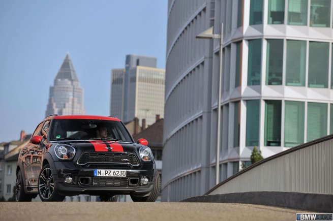MINI-Countryman-JCW-159