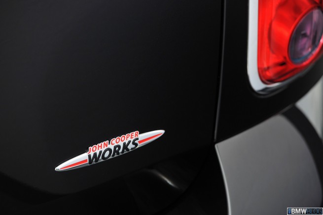 MINI-Countryman-JCW-165