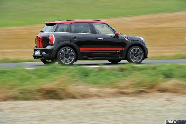 MINI-Countryman-JCW-166