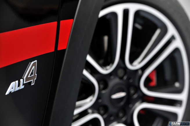 MINI-Countryman-JCW-175