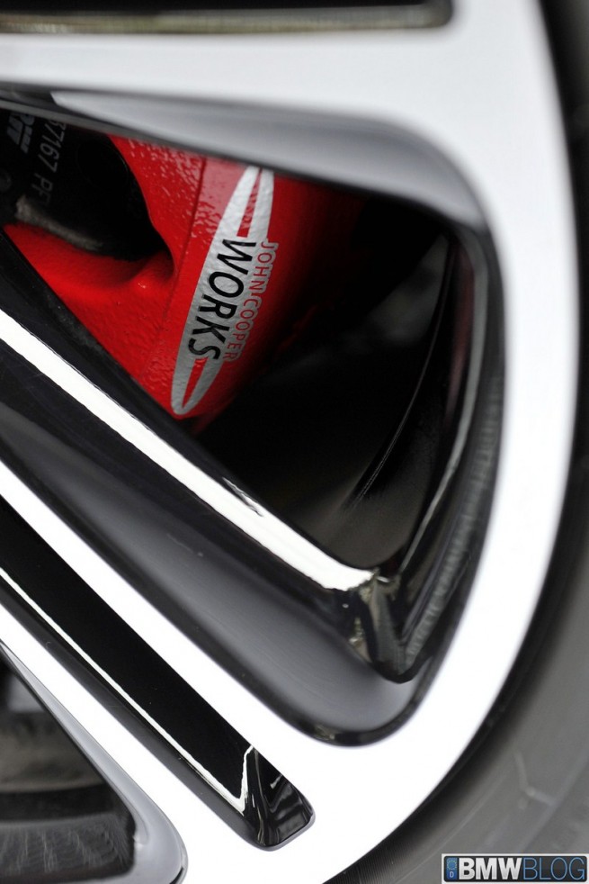 MINI-Countryman-JCW-183