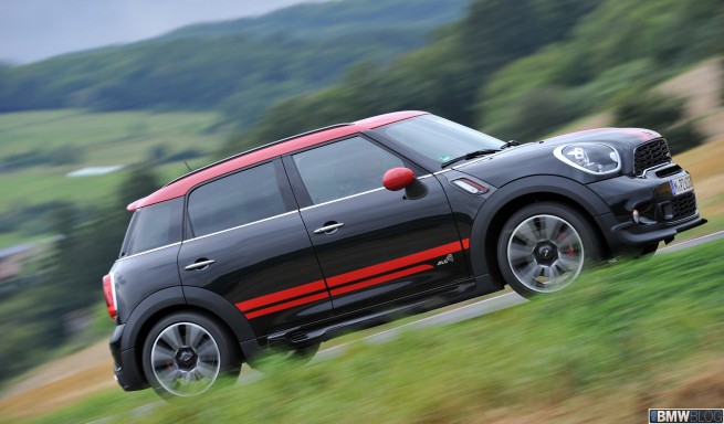 MINI-Countryman-JCW-186